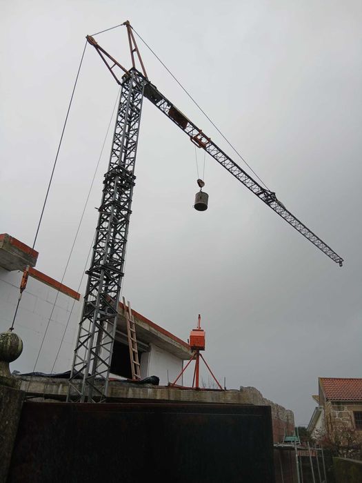 grua tecno 20x20 galvanizado ano 1994