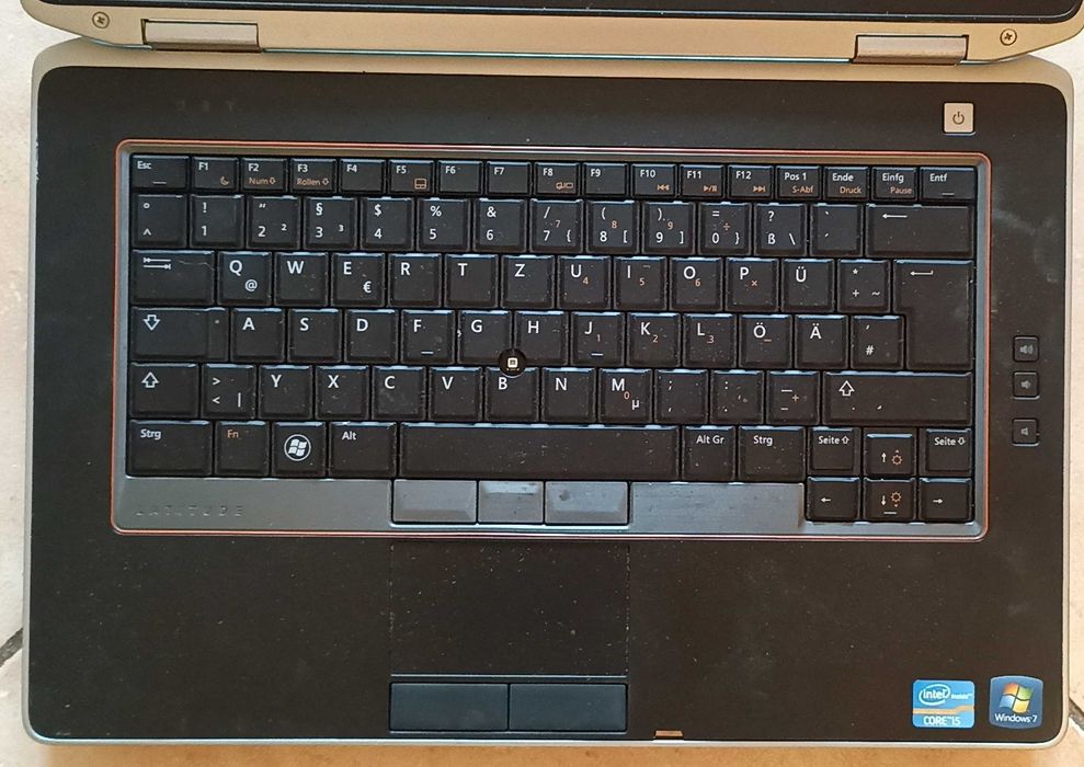 Ноутбук Dell Latitude E6420 по частям (разборка)