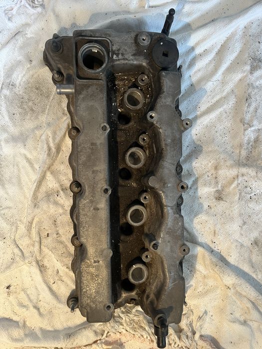 Крышка клапанная Клапанна кришка Кришка клапанів (ДВС) 05047520AE Jeep Cherokee Chrysler