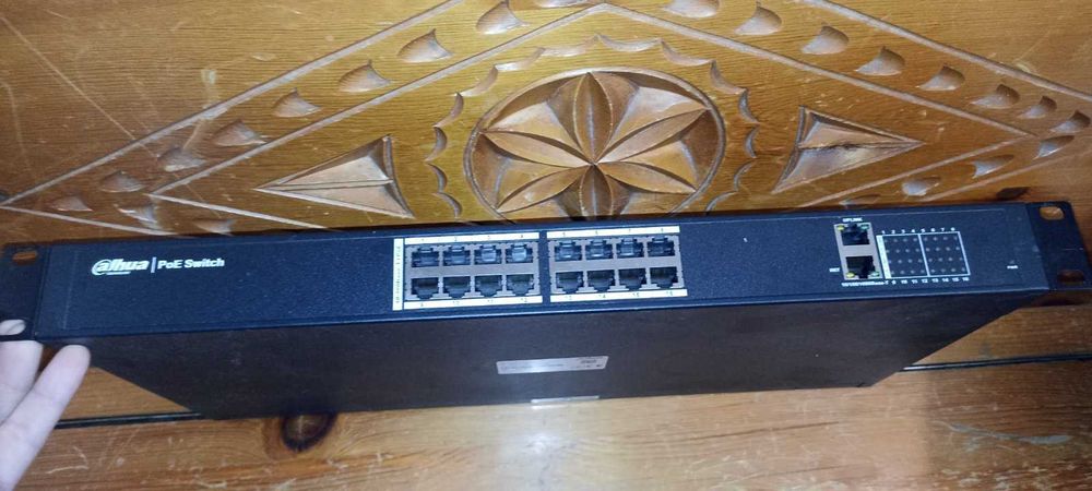 POE комутатор Dahua свіч, світч, switch