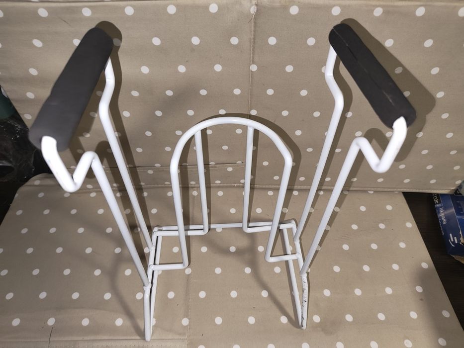 Pomocnik do zakładania skarpet i pończoch – Metalowy, solidny