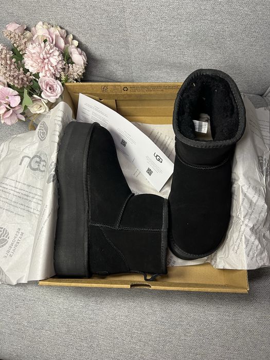 Уги жіночі Ugg натуральні матеріали