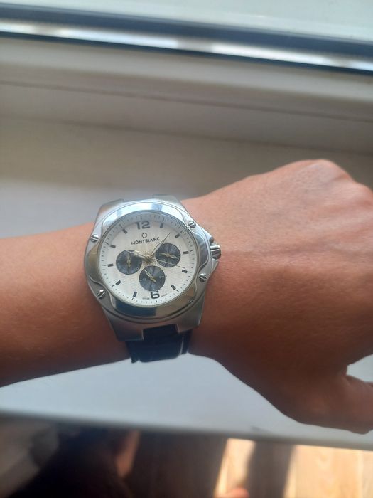 Продам часы мужские MontBlanc