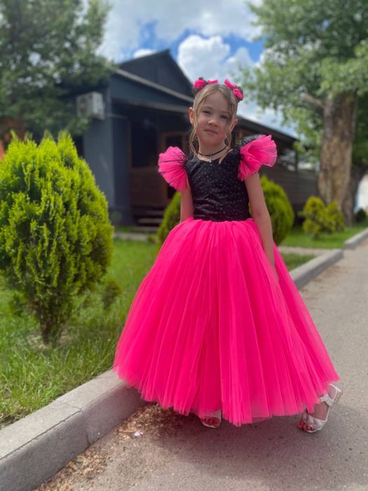 Плаття випускне в садочок