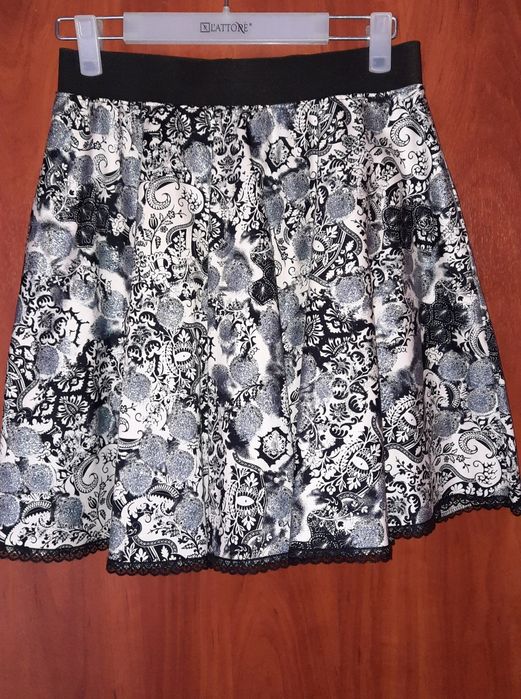 Spódnica r.36 spódniczka