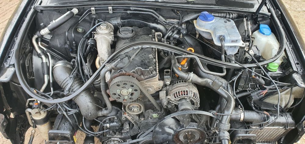 Audi a4 b6 1.9 tdi awx 2002 rok kombi  lz9w części Blask Gołdap 2025