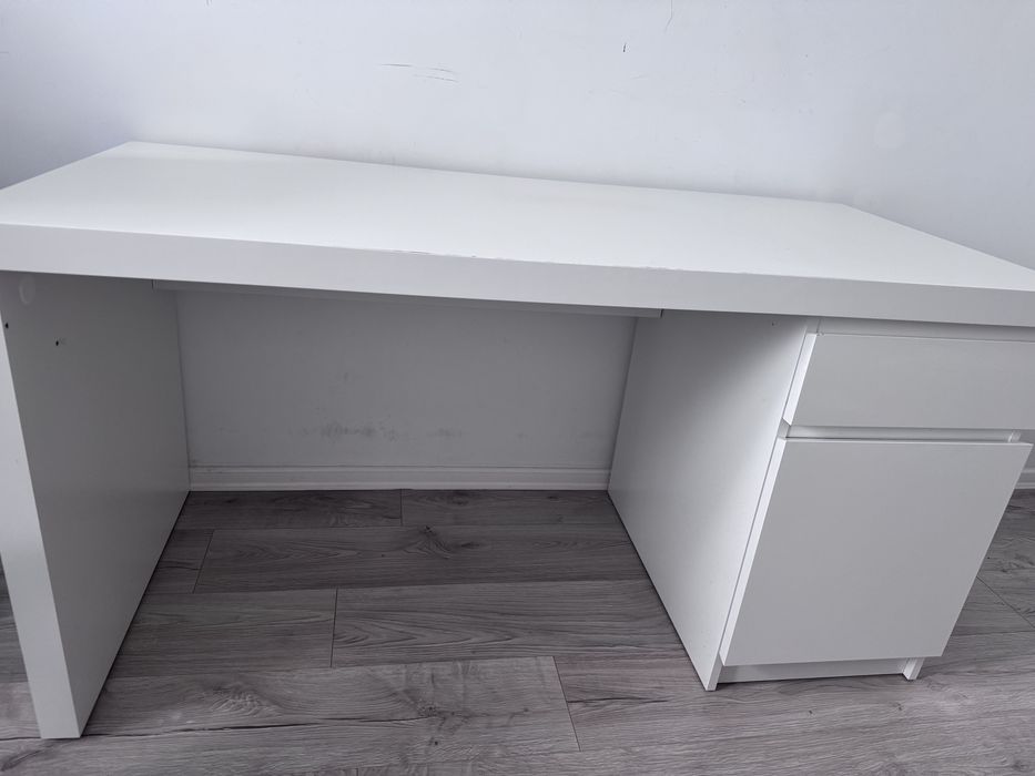 Biurko IKEA MALM (140x65)