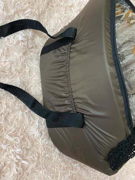 Одяг та сумка для собаки