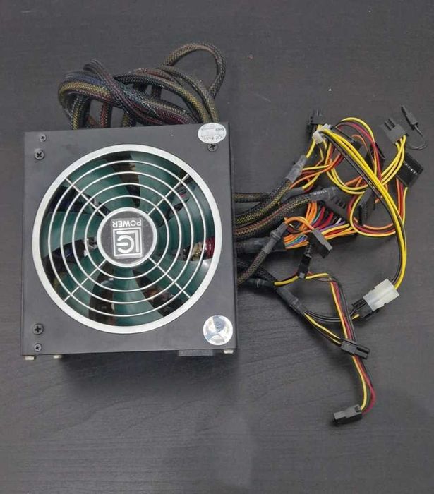 LC-Power LC6650GP3 V2.3 Power Supply64551914179842120