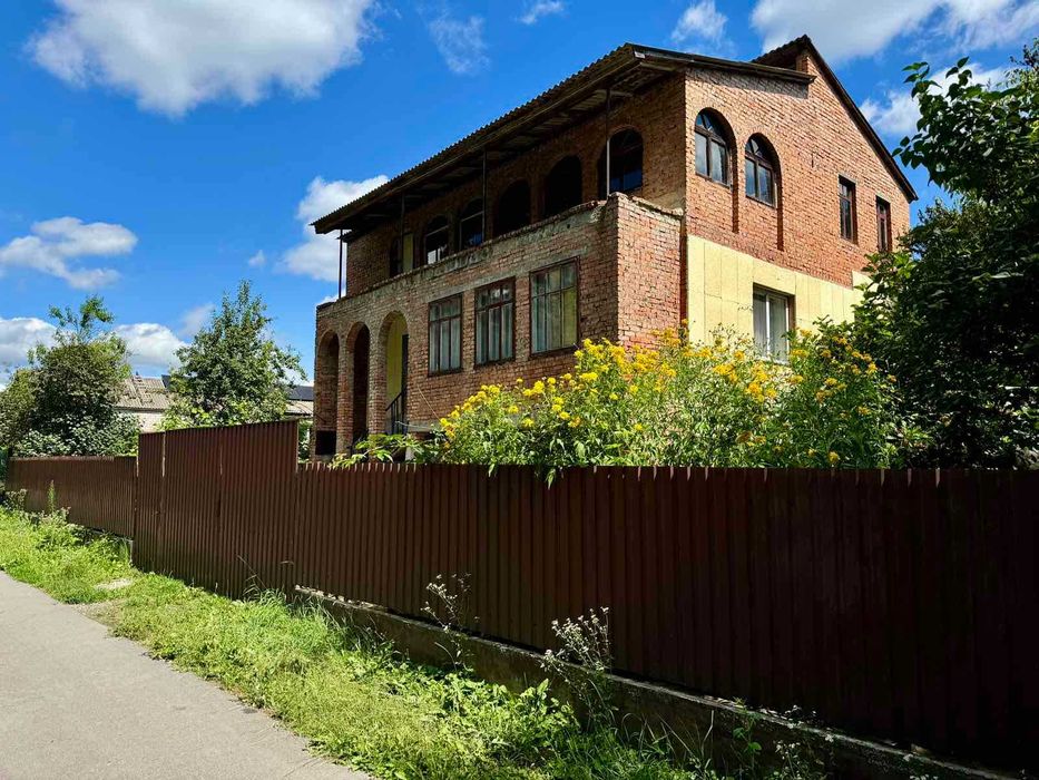 (5) Продам будинок в Зарванцях 9081