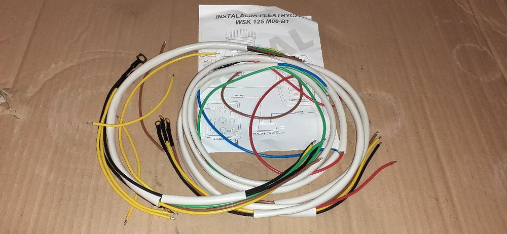 Wiązka elektryczna instalacja wsk 125 m06-b1 dwuramowka +instrukcja