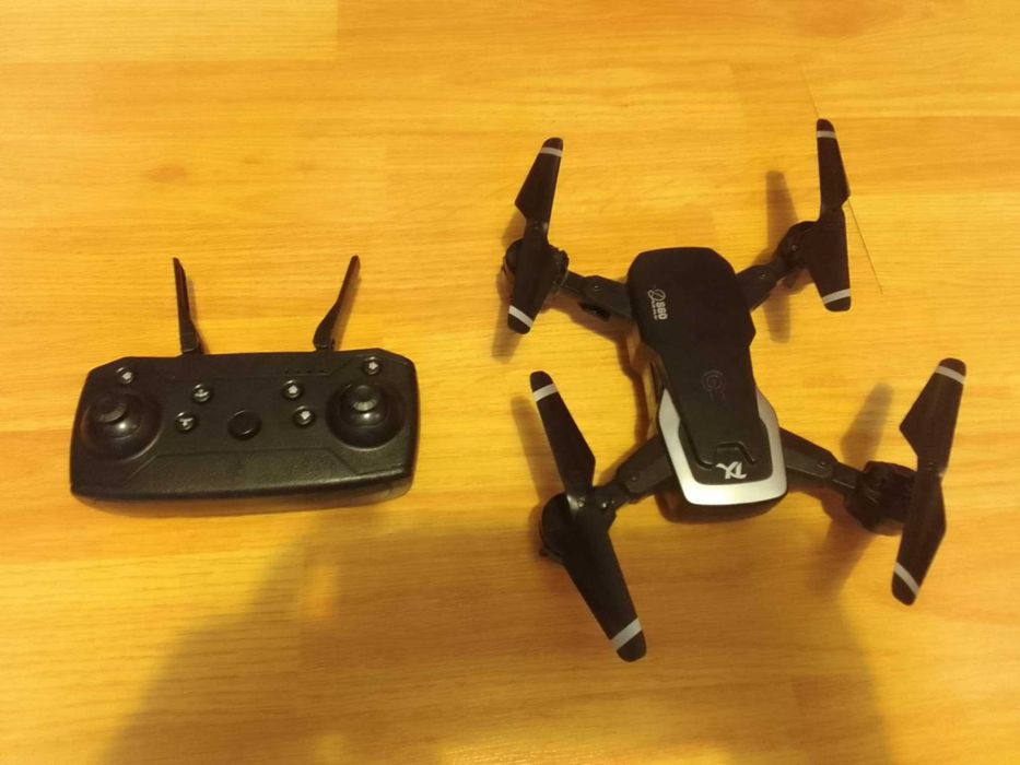 Дрон у гарному стані