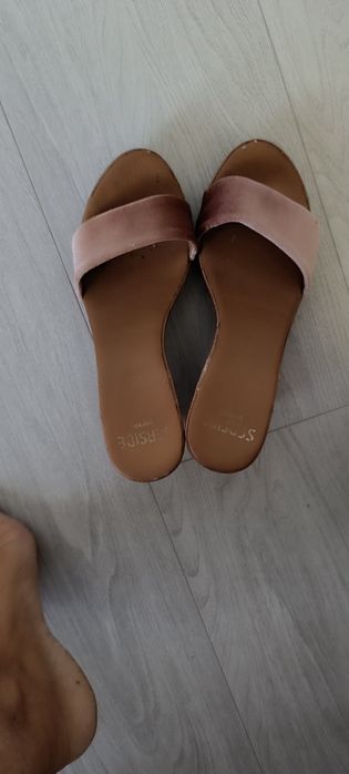 Sandálias rosa tamanho 35. Seaside