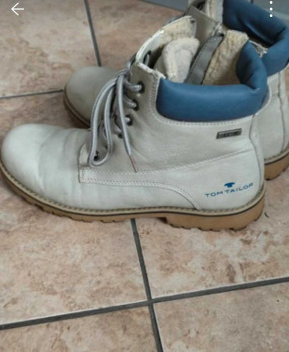 Buty damskie sportowe
