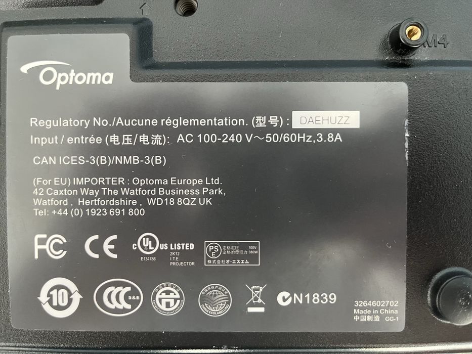 Projektor Optoma EH500