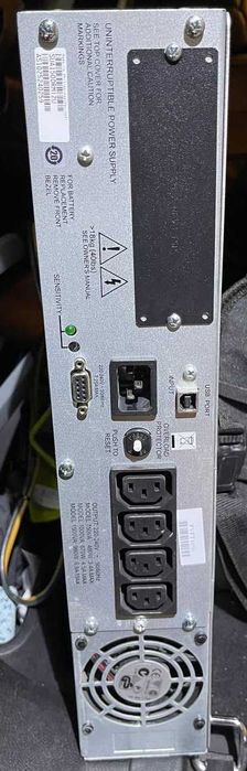 ДБЖ APC Smart UPS 1500 (SUA1500RM2U, 640-7734L REV11) без акумів