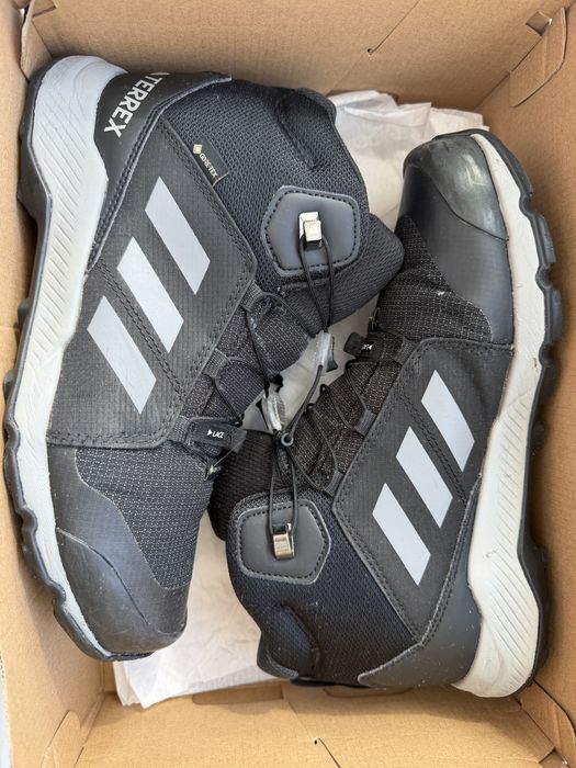 Зимние ботинки Adidas Terrex
