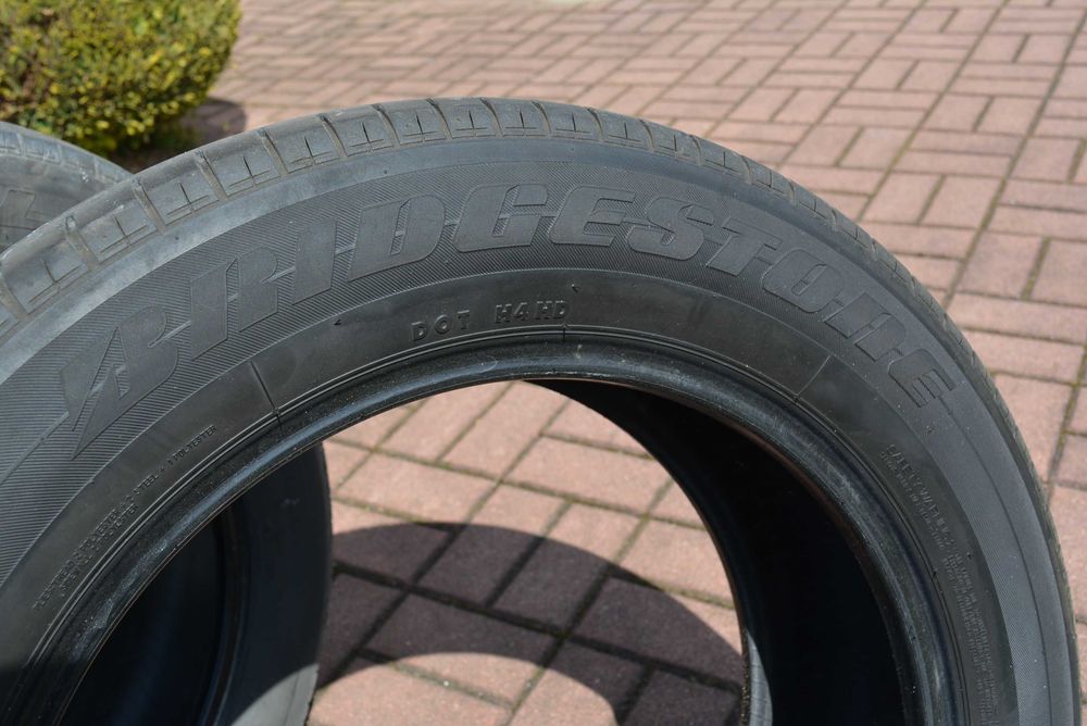 4x 225/60/18 Bridgestone Dueler H/L 33