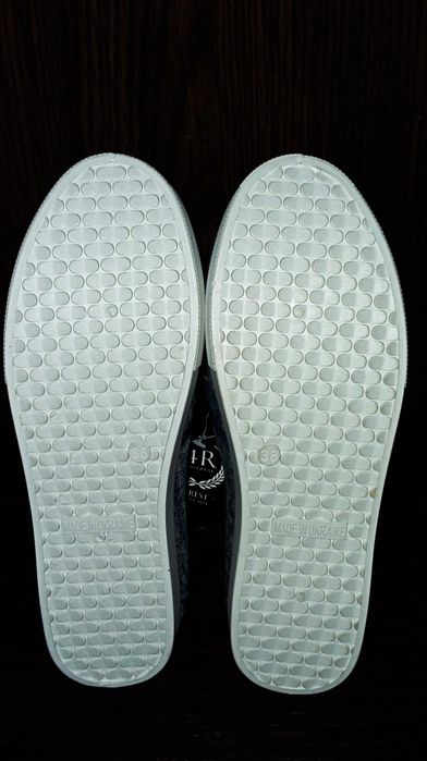 Легенькі макасини