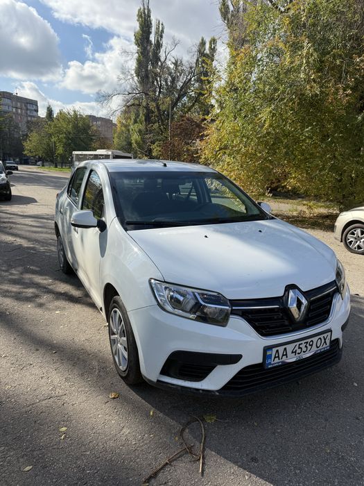 Сдам в аренду Рено Логан 2017 на газу!