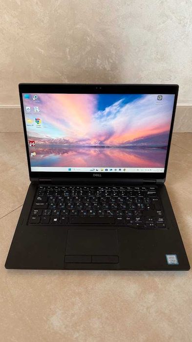 Ноутбук Dell Latitude 7390 2в1 i5 8250U 8DDR4 256SSD сенсор планшет