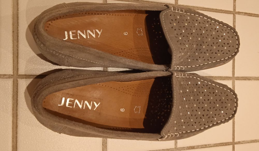 Балетки мокасини туфлі 39 кожа як нові