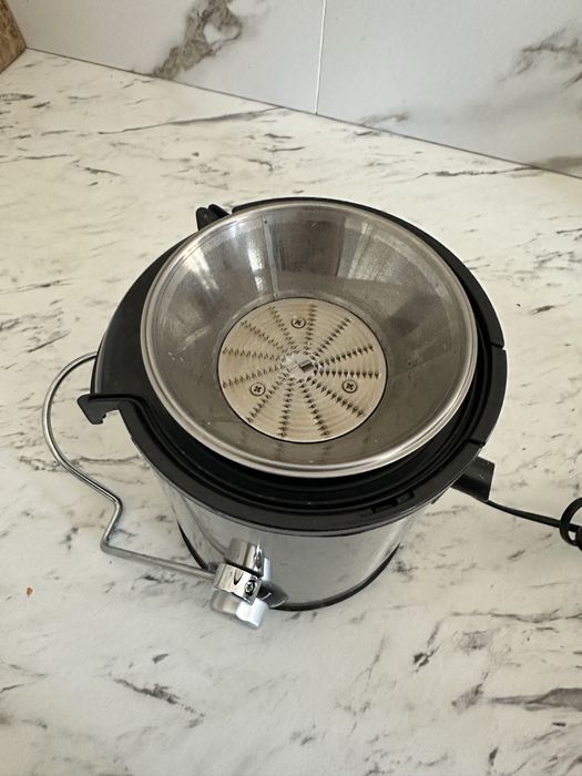 Соковижималка VITEK VT-3652