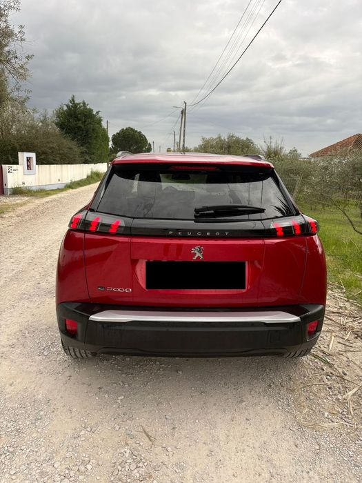 Peugeot e-2008 Allure Pack