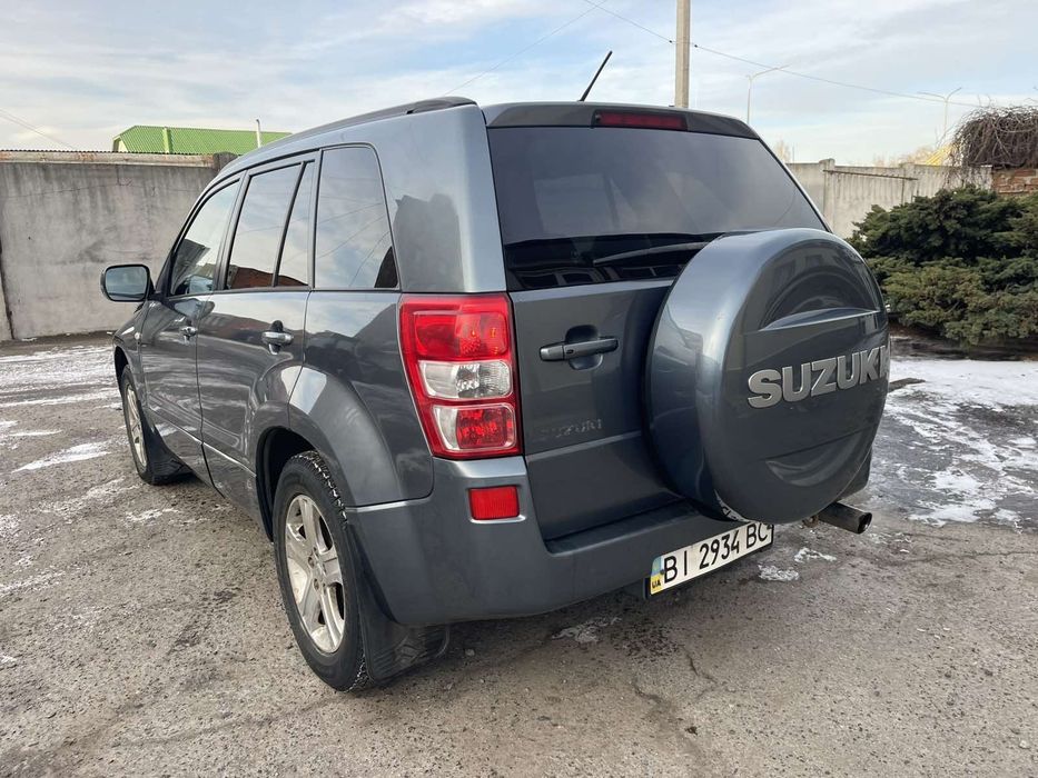 Suzuki Grand Vitara 2.0 Газ