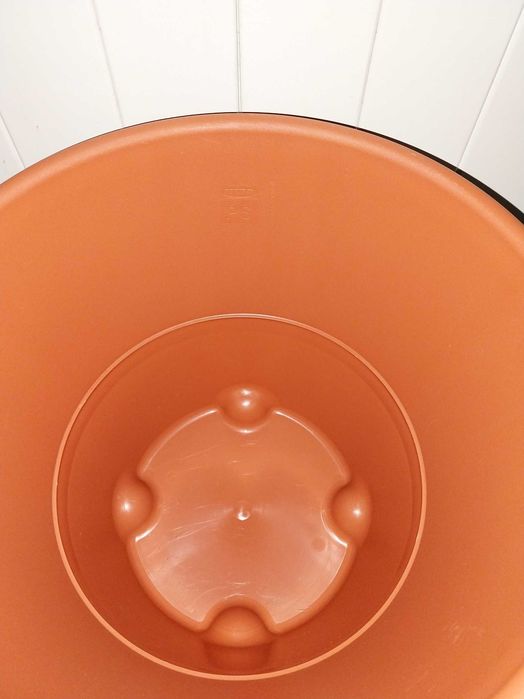 Vaso Grande com Rodas - Novo