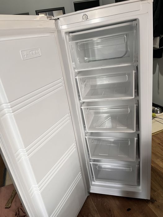 Sprzedam Zamrazalinik