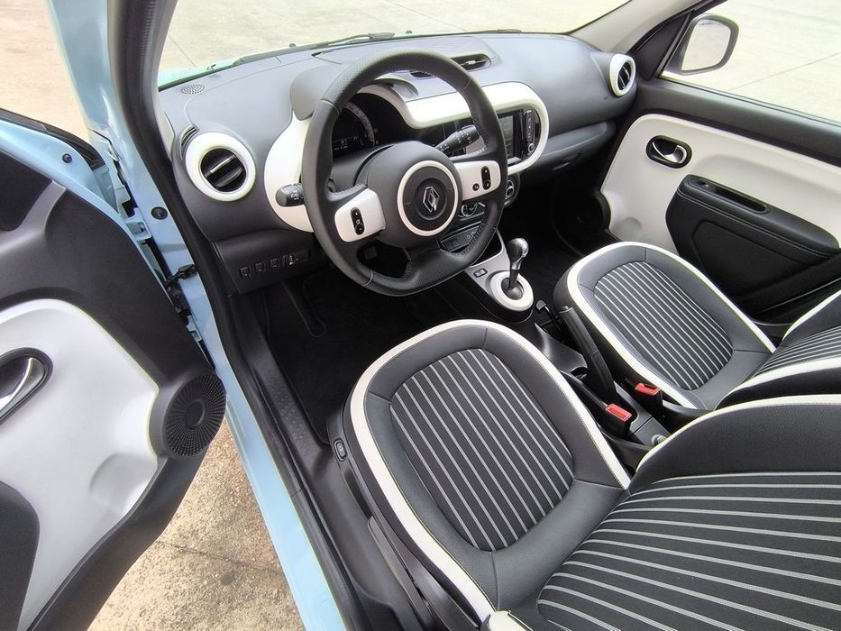 Renault Twingo E-Tech. 22 Techno foto 4