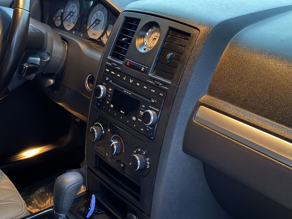 Chrysler (2242) 300 (ВНЕСОК від 30%) Авторинок МЕТРО Кривий Ріг