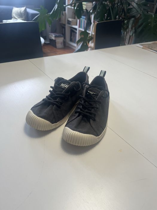 Buty Palladium rozmiar 38 damskie