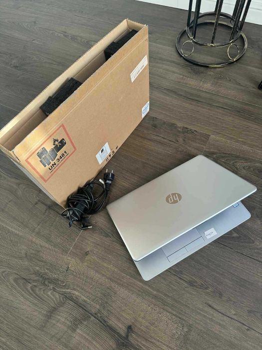 Laptop HP 15 dw0034nw, Inter core i7, 512 SSD, 100% sprawny i zadbany!