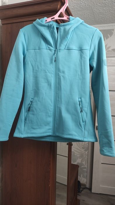 Джемпер жіночий, спортивний