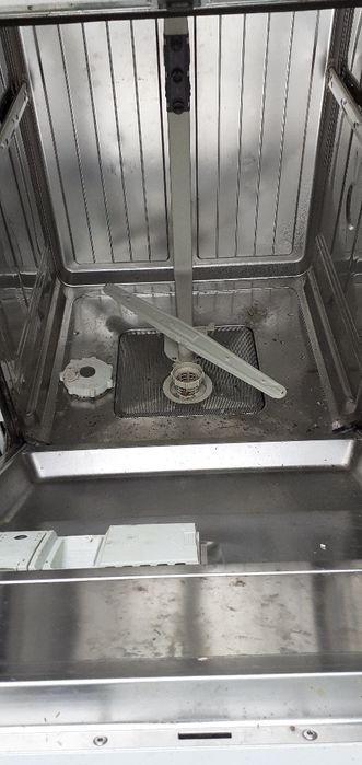 Vendo macina de lavar loiça marca Siemens usada  para peças