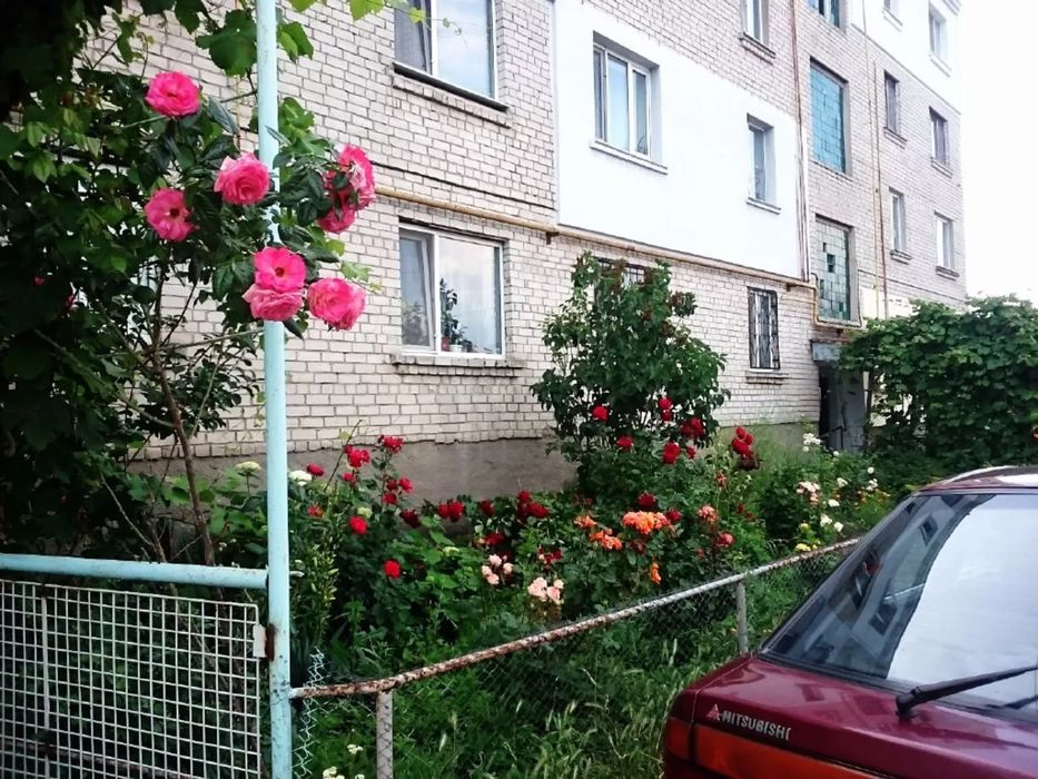 Терміновий продаж 4-кімн.з ремонтом біля моря в с. Фонтанка. 75000 у.о.