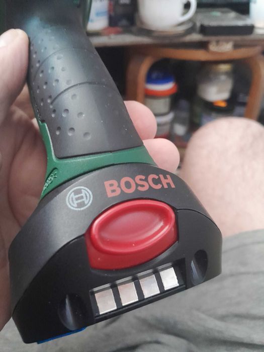 Ladowarka do bat Bosch 14-18 Volt