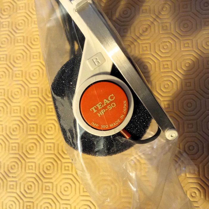 Auscultadores vintage TEAC HP-50