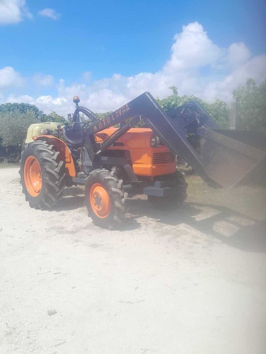 Vendo trator KUBOTA