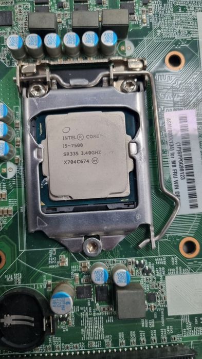 Процесор  i5-7500 і материнська плата Lenovo IB250MH