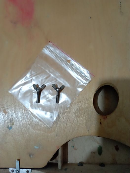 Мольберт,этюдник.