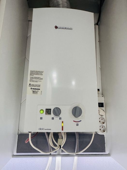 Esquentador de gás natural