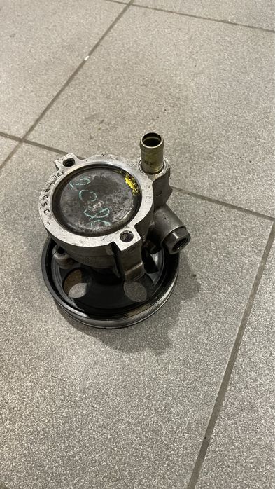 Насос ГУР Гидроусилителя renault trafic vivaro гідропідсилювача руля