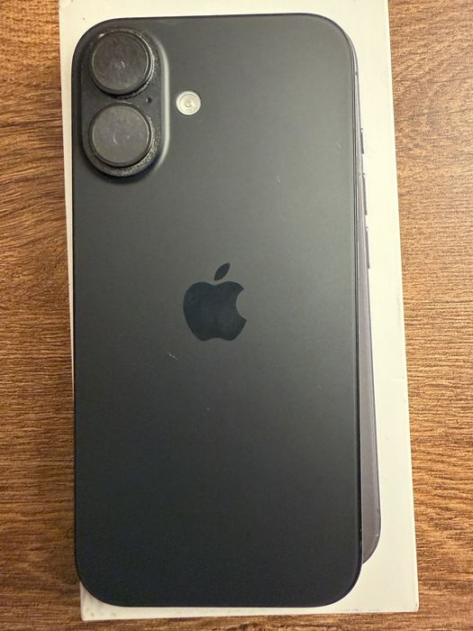 Iphone 16 black 128gb super stan 92% bateria