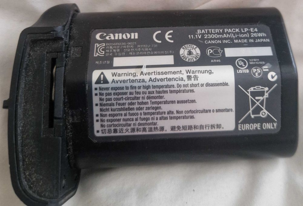 Camera Canon d1 mark iv