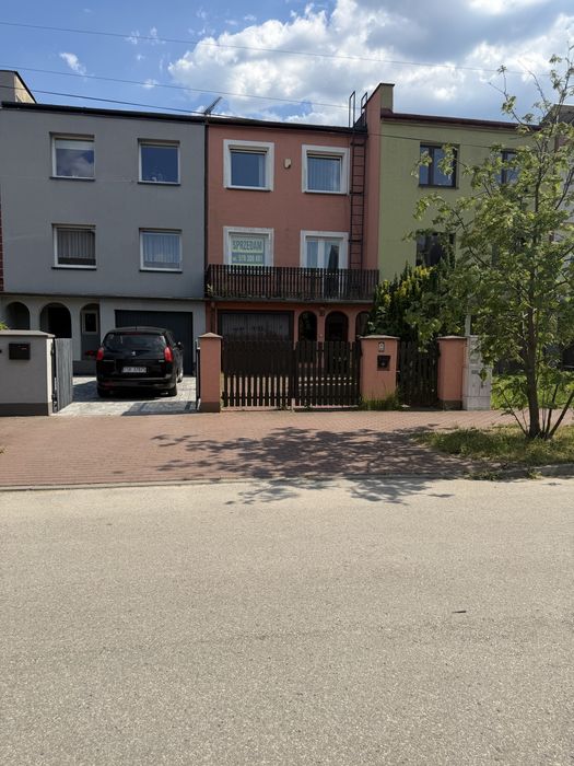 Dom w zabudowie szeregowej