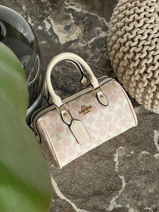 Сумка женская Coach Mini Rowan Crossbody In Signature через плече Коуч