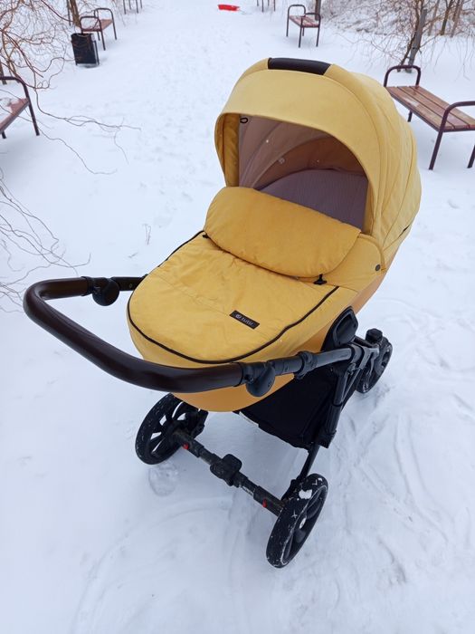 Продам універсальну дитячу каляску Tutti Viva Life 2в1